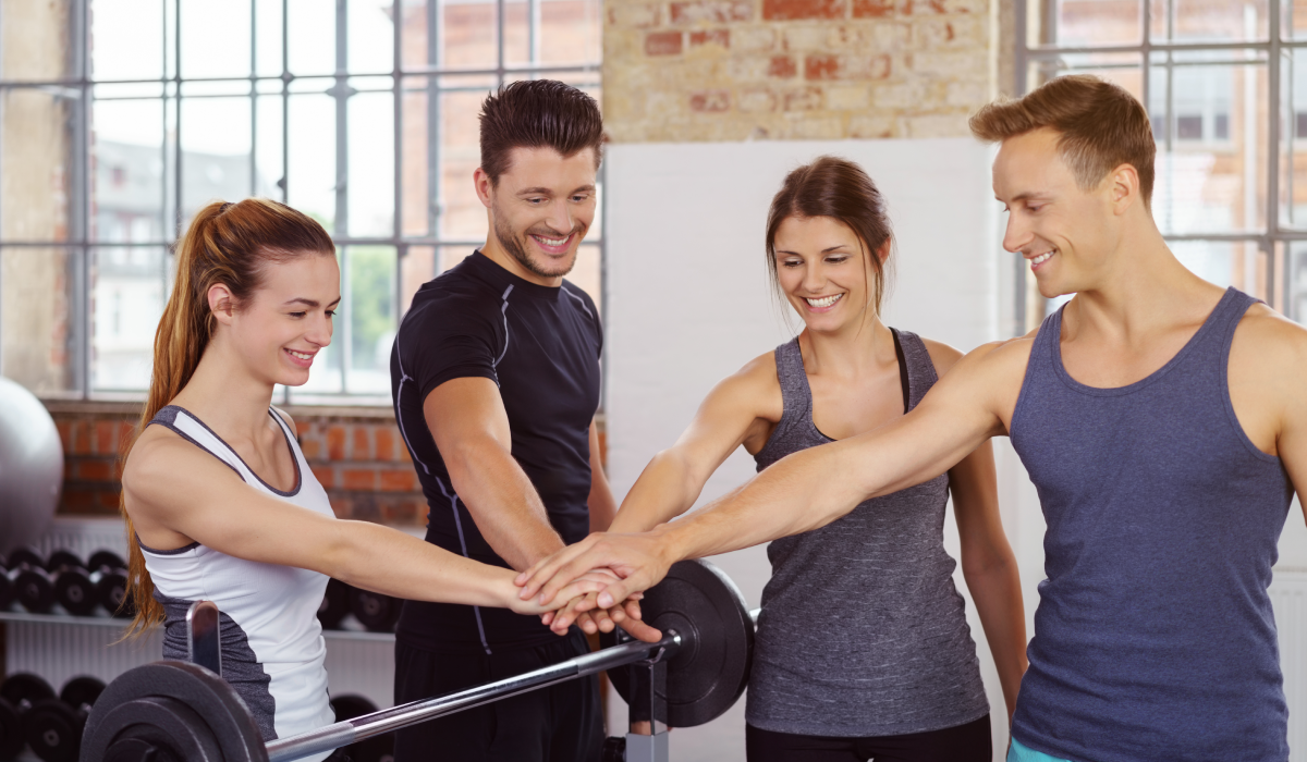 Community als Erfolgsfaktor: Warum echte Gemeinschaft der neue USP für Fitnessstudios ist Community als Erfolgsfaktor: Warum echte Gemeinschaft der neue USP für Fitnessstudios ist