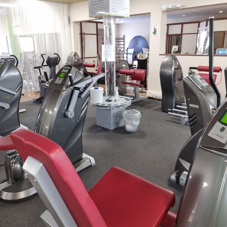 Ad Milon strength endurance circuit in carbon look