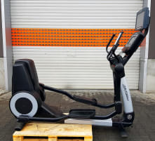 10 x Life Fitness 95x Elevation Series Discover SI Crosstrainer ZUSTAND - Servised