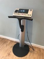 2 Stück neuwertige miha bodytec II (2) EMS Geräte inklusive Westen, Chipkarten, Log-X und 60 Monaten safeguard Garantie