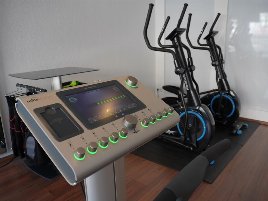Miha bodytec II EMS Geräte inkl. komplettem Zubehör - 2 Stück (alles doppelt)