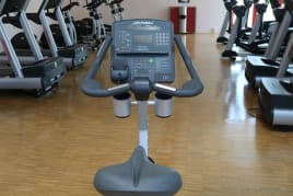 Upright Ergometer - Life Fitness - Integrity Series CLSC Upright Lifecycle Exercise Bike - 5 Pieces