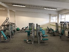 Komplettes Fitnessstudio Gerätepark im top Zustand inkl Stationenturm Ergo-fit