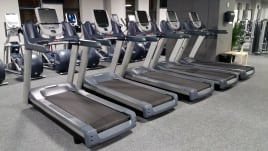 48 x Precor 885 with P80 console Cardiogeräte - Servised - Top condition !!!