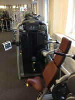 Trickeps machine of the brand Technogym; used, very good condition