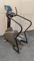 Life Fitness Stepper Silver Line 95SI - Generalüberholt ~ 0% Finanzierung für Studios ~ Wunschfarbe