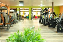 Neues voll eingerichtetes Fitnessstudio auf 1000² zu Vermieten / Verkaufen