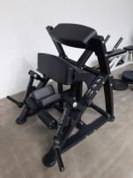 Marbo Sport Free Weight Kraftmaschinen - Plate Loaded - Ausstellungsstücke - Rahmen - & Polsterfarbe Schwarz - Neupreis 1.599€