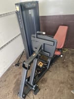 Matrix Fitness | Kraftgeräte Paket | Versa Geräte Einzelverkauf möglich Brust Bauch Beine Arme Po