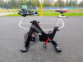 Tomahawk (Life Fitness) ICG IC3 professional indoor cycling bikes.