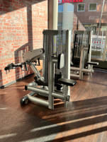 SALE ! GYM80 Sygnum 3040 Seated Rowing machine / 17 pieces in stock / Post-service equipment