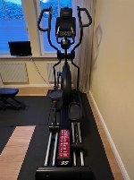1 Crosstrainer der Marke SOLE Ellypsis E95