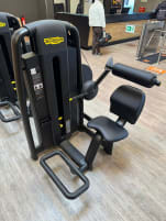 Technogym Selection Pro 900 Lower Back – Commercial Lower Back Training Machine