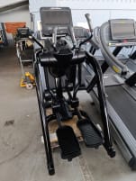 Life Fitness FlexStrider 95F Elevation with Discover SE3HD Console - Black or White - TOP!!!
