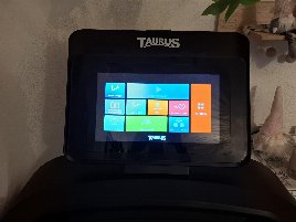 Neuwertiges Laufband der Marke Taurus T9.9