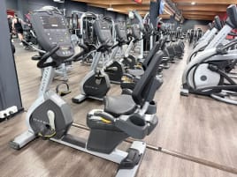 Ⓜ️ Matrix Fitness Cardio- &amp; Kraftgerätepark 104 – teilig