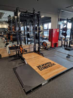 Hammer Strength Half Rack mit Platform - Rundereneuert wie NEU