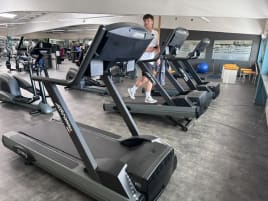 Used Life Fitness 9100 Treadmill (Completely Refurbished)