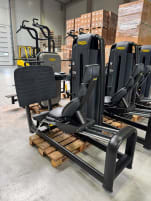 Technogym Selection Pro 900/Excite 1000 LED + Lifefitness Discover SE3 Package