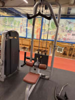 Lat Pulldown by Technogym
