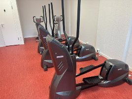 milon circuit: 17 well-maintained medical-grade machines