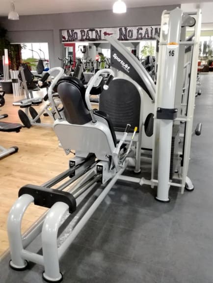 Ad Gym Equipment Package 16 X Sportsart Refurbished Top Condition Transport Possible Throughout Europ