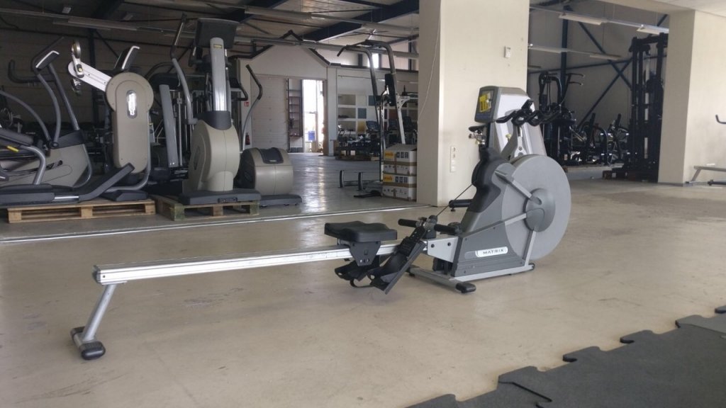 Used Rowing Machine >> Ad Rowing Machine Matrix Fitness New And Used Used Rowing Machine >> Ad Rowing Machine Matrix Fitness New And Used